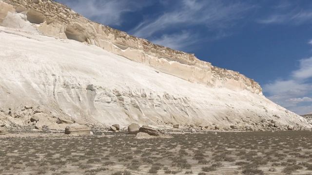 Сор Тузбаир. Мангистауская область. Западный Казахстан. Июнь, 2018 года. смотреть онлайн