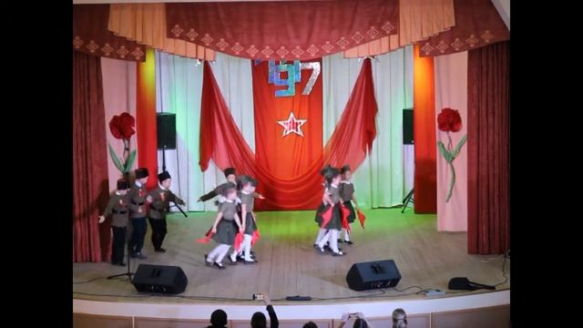 Военное Попурри смотреть онлайн