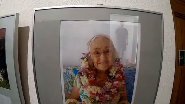 Экскурсия по фотовыставке "Возраст - это неизведанные возможности" смотреть онлайн