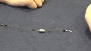 Оснастка маховой удочки  скользящим поплавком и скользящим грузилом