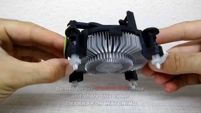 Intel E97379-001 Cooler With Aluminum Heatsink for Socket 1155 / 1156 Connector 4-pin - Small Revie смотреть онлайн