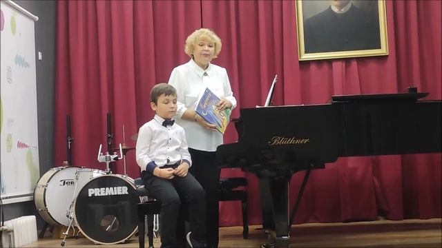 "Организация домашних занятий учащихся младших классов" смотреть онлайн