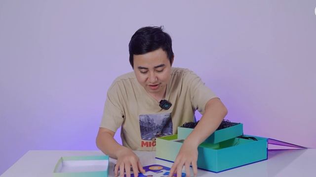 Khám phá bộ quà nhân dịp Galaxy A54 5G ra mắt toàn cầu смотреть онлайн
