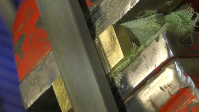 Полезная самоделка из куска латуни смотреть онлайн