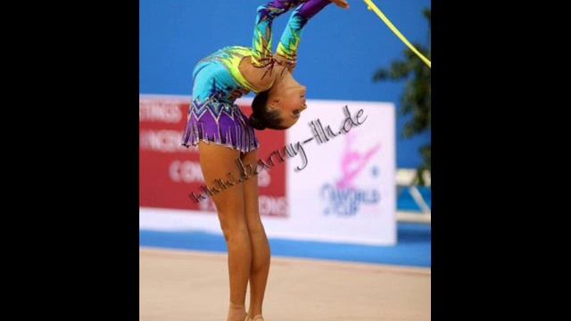 Ulyana Trofimova - Rope 2010 - Music смотреть онлайн