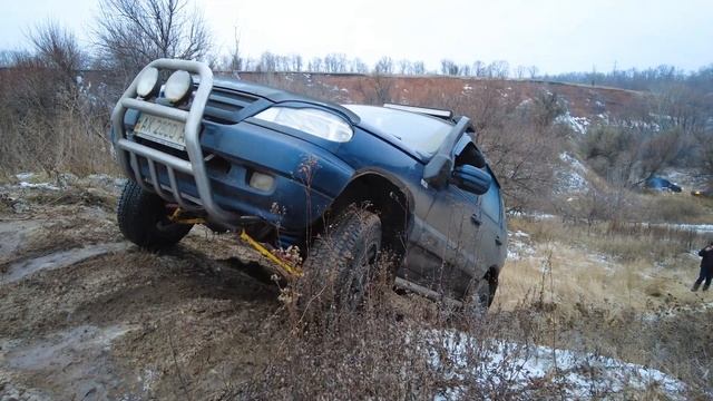 КРУТОЙ ПОДЪЁМ [CRAZY NISSAN Patrol Vs SUZUKI Grand Vitara Vs NIVA Vs OPEL Frontera] Off-Road