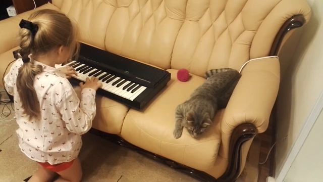 Да я умею играть на пианине😀 смотреть онлайн