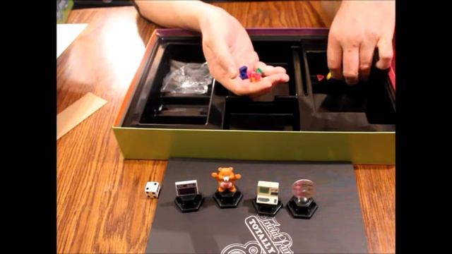What's Inside - Trivial Pursuit: Totally 80's Board Game (Parker Brothers) смотреть онлайн