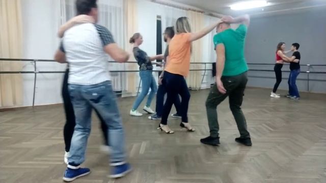 BACHATA DANCE | БАЧАТА ПИНСК | показываем новое движение ? смотреть онлайн