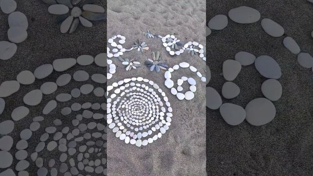 Гагра.По берегу моря.Куст на пирсе."Амра" смотреть онлайн