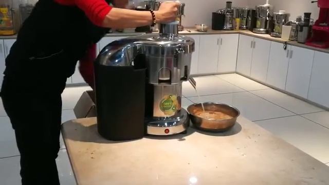 Storcator Fructe  0756751974