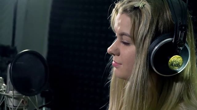 Влада. Песня в подарок. Звук: Студия звукозаписи IN/OUT Records смотреть онлайн