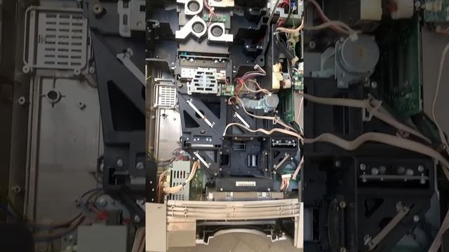 Ремонт проектора Sanyo смотреть онлайн