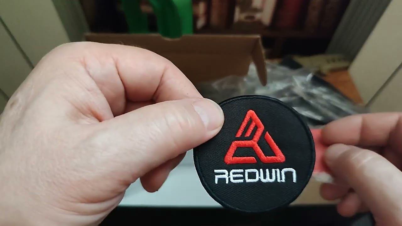 Распаковка прицела RED WIN Torero HD 1-6x24 смотреть онлайн