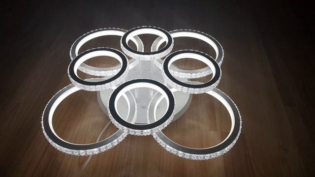 Светодиодная люстра 8017/4+4 WHT смотреть онлайн