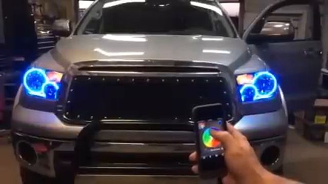 Oracle Halo Headlights and Oracle Smart Phone App by Autosport Plus смотреть онлайн