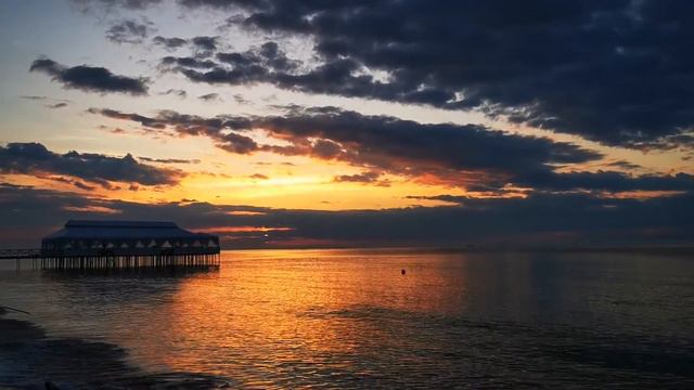 Утро в Одессе. Красивый рассвет. Морской бриз. Релакс. смотреть онлайн