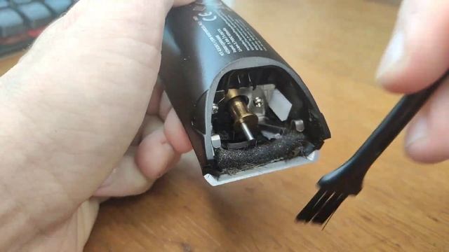 Как правильно разобрать и смазать машинку для стрижки волос . Инструкция ✔️