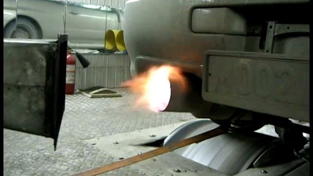 Есть обновленное видео. Exhaust on fire. смотреть онлайн