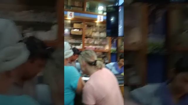 Большая аптека Северное Гоа Индия смотреть онлайн