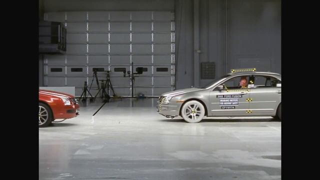 Ford Fusion Vs Ford Fusion Crash Test