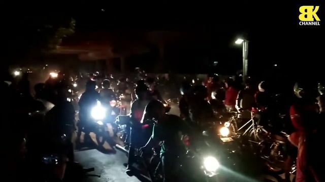 JAMBORE KAMPOENG CB BARON NGANJUK - EAST JAVA !! ( RATUSAN CB BERKUMPUL ) смотреть онлайн