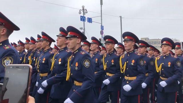 После Парада Победы | Кадетский корпус Следственного комитета РФ имени Александра Невского смотреть онлайн