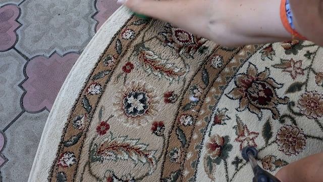 Новый способ чистки ковра. Ворс станет мягким и шелковистым (не стыдно рекомендовать друзьям) смотреть онлайн