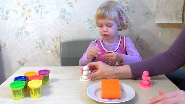 Как сделать снеговика из пластилина или соленого теста. Зимние поделки с детьми. Лепка. смотреть онлайн