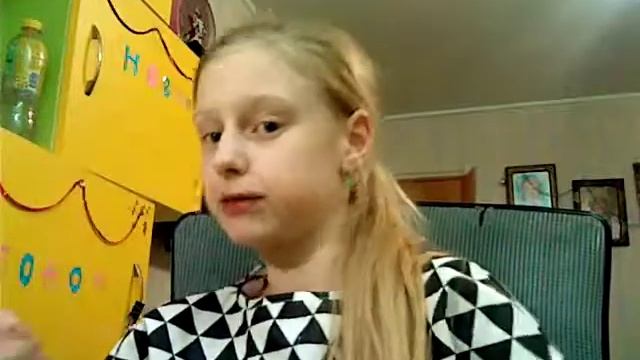 Канцелярские товары/// меньше чем за 100 рублей/// это возможно?/// смотреть онлайн