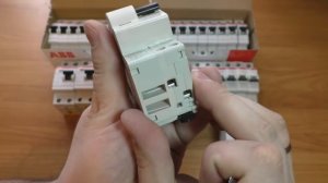 Как обманывают на ремонте квартир  Подделка автоматов ABB