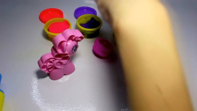 Лепим и играем. Игровой набор Пони - Знаки отличия. Play-doh. Принцесса Твайлайт Спаркл и Пинки Пай смотреть онлайн
