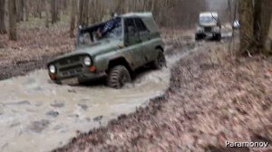Нивы, ГАЗ 69 и УАЗы на жёстком бездорожье / Niva, GAZ 69 and UAZ on the hard Russian off-road