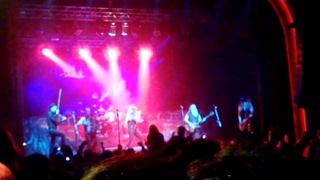 Korpiklaani - Levan Polkka - Buenos Aires смотреть онлайн