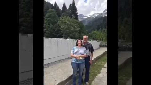 Романтики в Абхазии смотреть онлайн