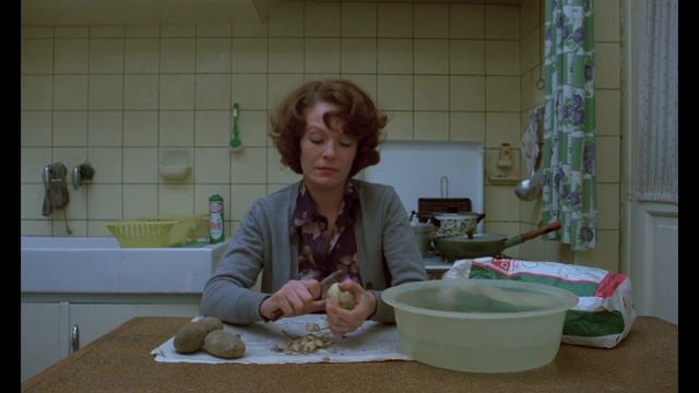 Jeanne Dielman (1975) By Chantal Akerman, Clip: Jeanne Dielman Peels Potatoes... (and Stares)