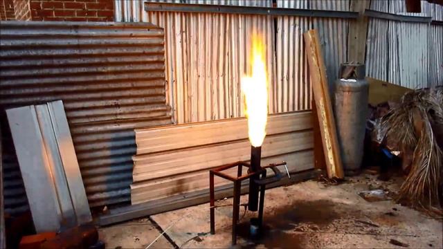 Vertical oil spray burner Light ups and running смотреть онлайн