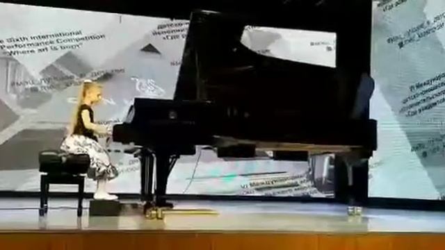 Прокофьев.Тарантелла. Исполняет Матюта Мария. 7 лет. смотреть онлайн