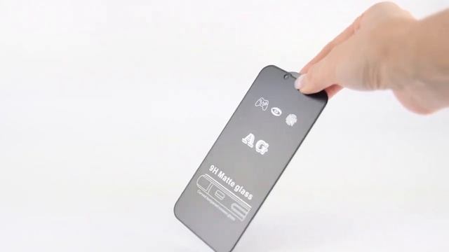Матовое стекло для iPhone 13/13 Pro смотреть онлайн