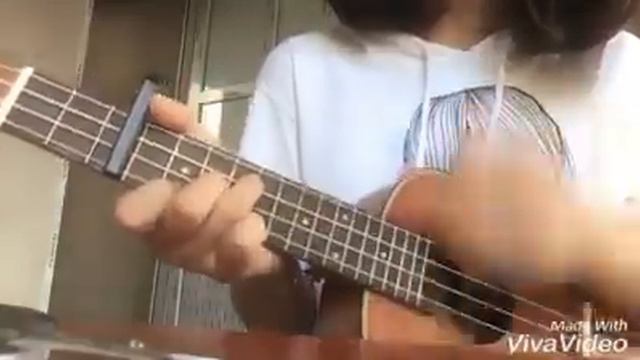 hút hồn bản cover Túy âm bằng UKULELE смотреть онлайн
