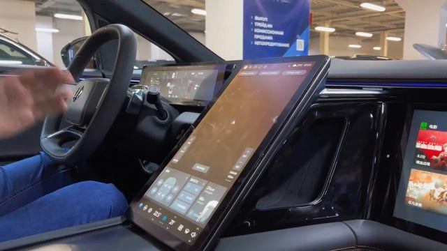 HIPHI X 2023: интеллекта БОЛЬШЕ, чем у твоей БЫВШЕЙ...