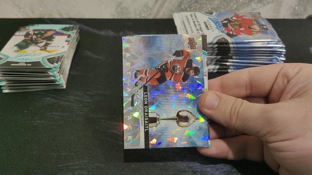 202122 Upper Deck MVP Hockey Hobby Box смотреть онлайн