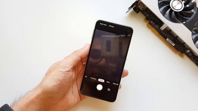 SAMSUNG GALAXY S10e: лучший компакт-флагман здесь и сейчас?
