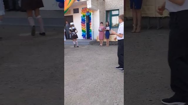 Бунаковська школа . Первый звонок! смотреть онлайн