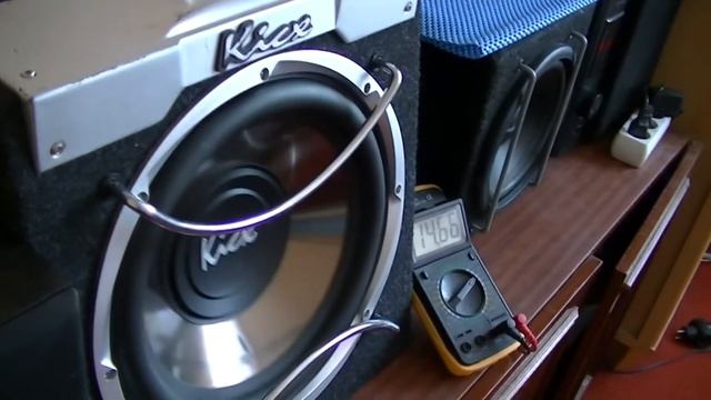 Блок питания который раскачал 2 активных сабвуфера смотреть онлайн