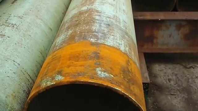 Металлическая труба 60