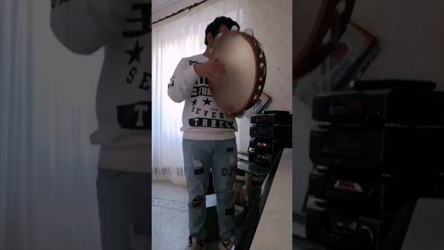 Tarantella siciliana tamburello a cornice 💪🏻😜🇮🇲🎶🎶 смотреть онлайн