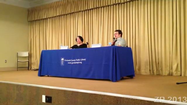 A Memory of Light Book Signing - Brandon Sanderson and Harriet McDougal - Atlanta, GA смотреть онлайн
