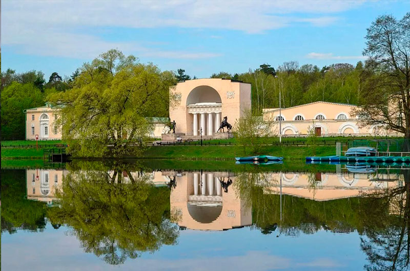 МИНИ БИКИНИ в Кузьминках смотреть онлайн