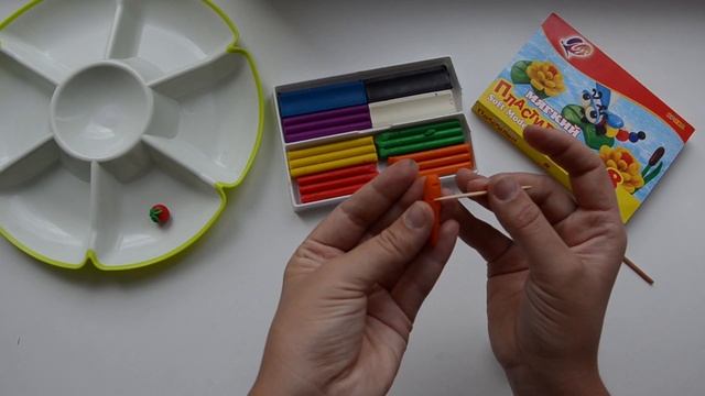 Как слепить морковку. Морковка из пластилина. Как лепить из глины морковку. Как сделать морковку смотреть онлайн